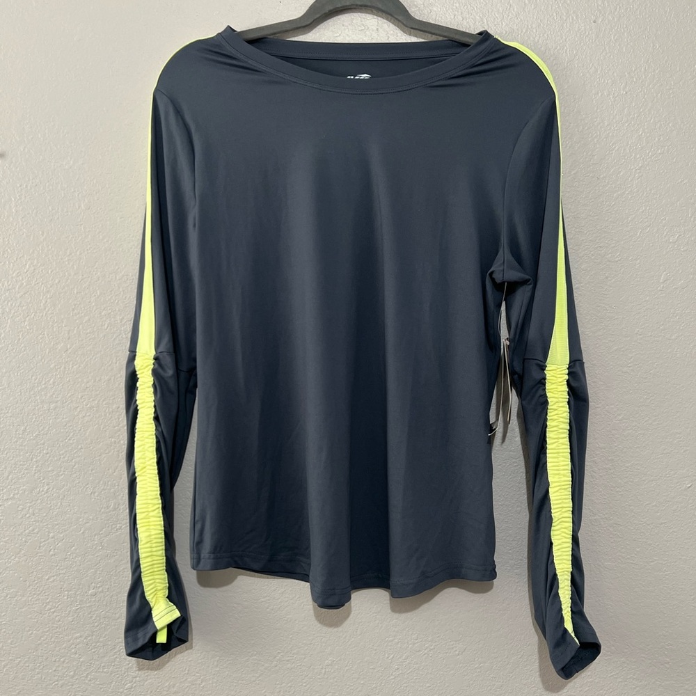NWT Avia Long Sleeve Top
